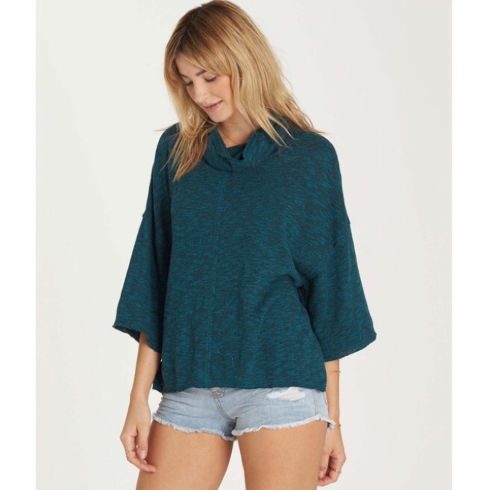 🐝 Billabong cowlneck lightweight sweater